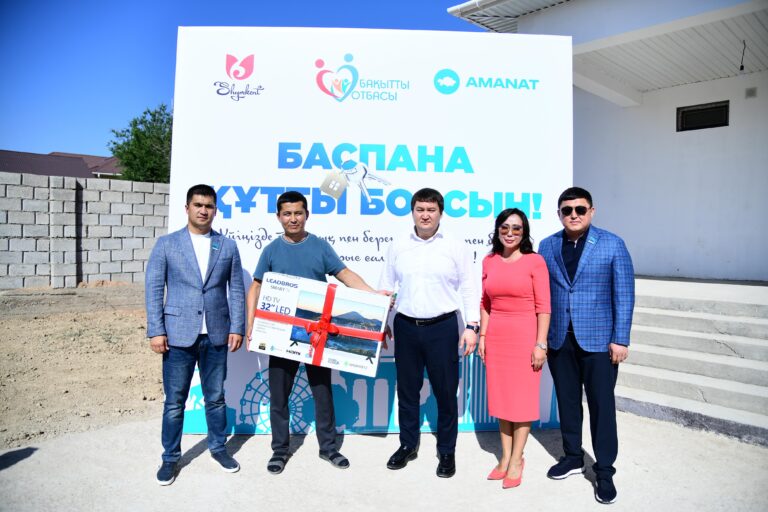 AMANAT» партиясының қолдауы: 8 жыл бойы сергелденген отбасы баспаналы болды